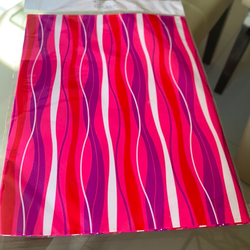 Decorative gift wrap NWOT